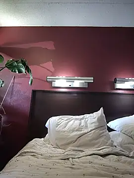 CeceilaMoon live cam on StripChat