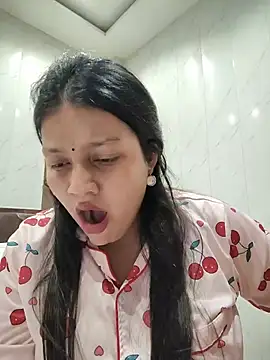 Pavitra_Sharma webcam