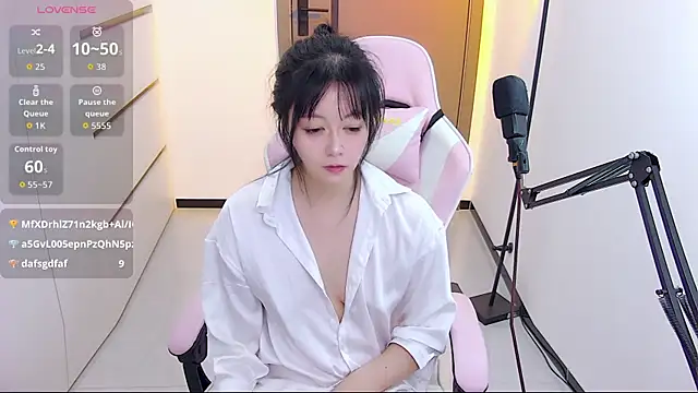 Fioriy66 webcam