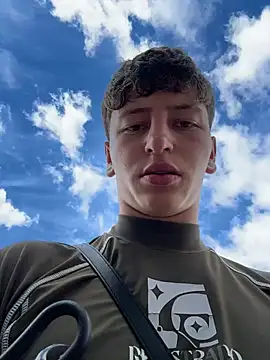 ARON_LUXX webcam