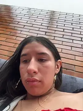 LilyRossi_ webcam