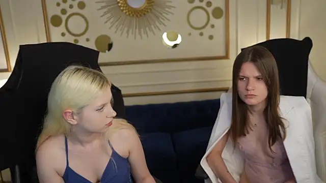 Monika_kiss054 webcam