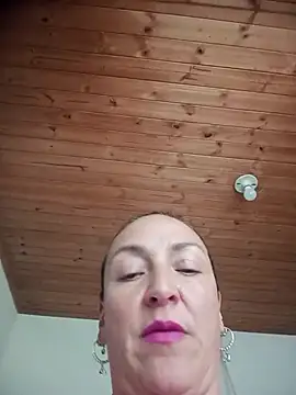 dangerous_milf webcam