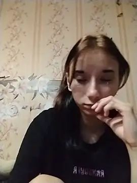 -VictoriaJohnson- webcam
