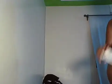 chocolatebig_thickass webcam