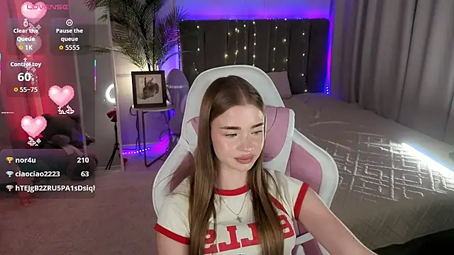 Milla_Rae webcam