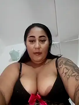Valentina_Tilly webcam