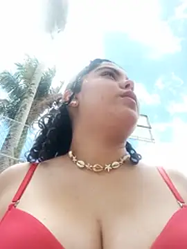 NicolleOverton webcam