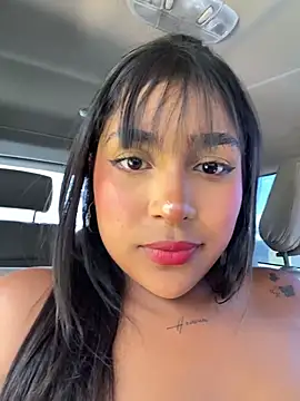 mariangel_11 (F teen) - lift that dress and show your ass jump