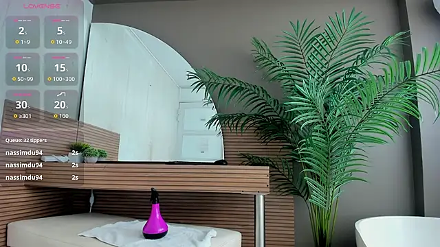 marilyn_mulata (F young) - spank ass x10 times 💞🔥💋
