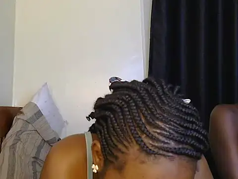 brownsugar_booty live cam on StripChat