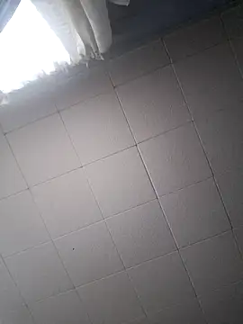 19JaSon83 live cam on StripChat