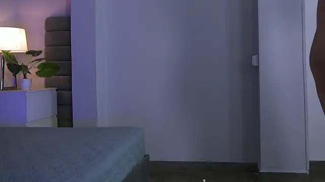 Madie__collins webcam