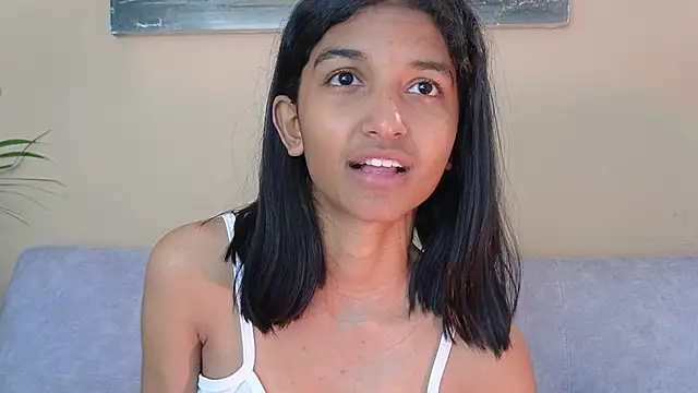YuliethPetite webcam