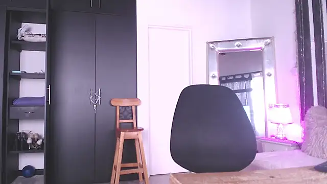 mailyn_gold webcam