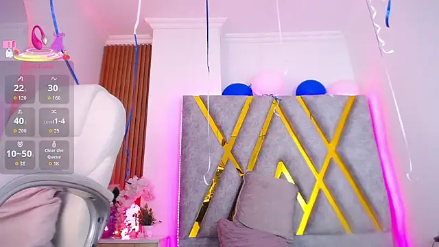 Lizza_Jones webcam