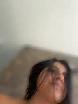 AnnRosse18 webcam