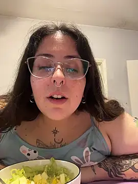 Mizztikaa Live Web Cam Show