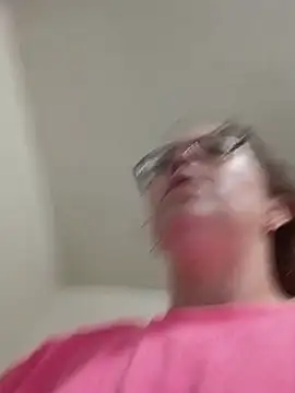 Hotmess_express420 webcam