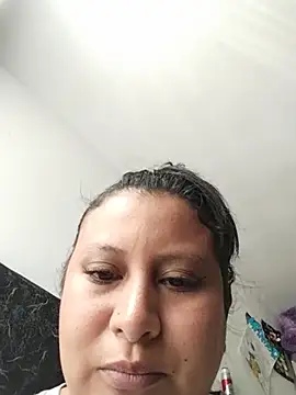 SexyandnaughtyLatinos webcam