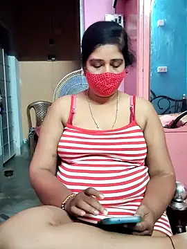 Rulali_44 webcam