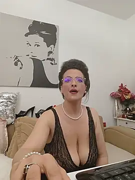 RebeccaNoble webcam