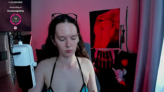 Vulgar_Tamer live cam on StripChat