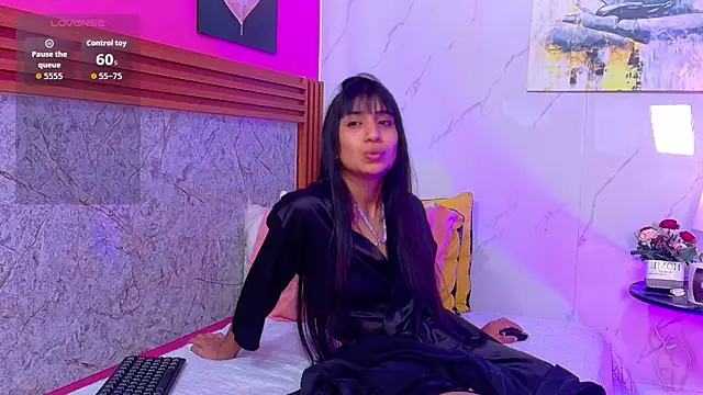 littlee_emilyy_ webcam