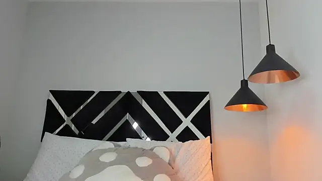 Lara_pons live cam on StripChat