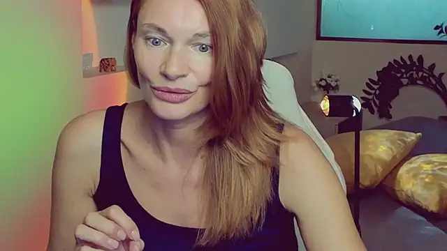 MistyBarnes live cam on StripChat
