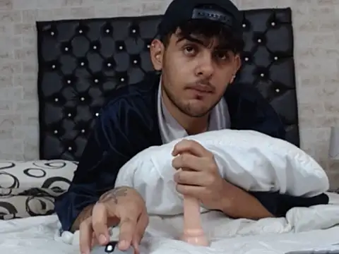 Zayn_Blaze webcam