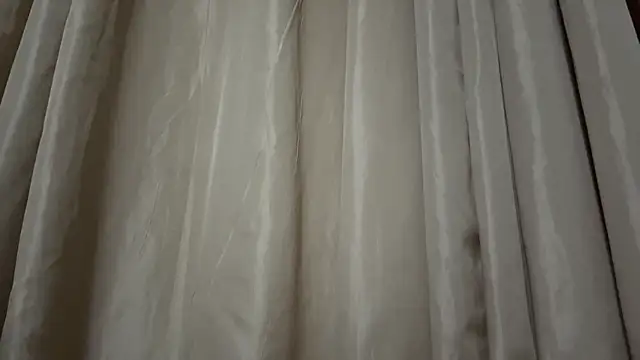 RisaBongartz webcam