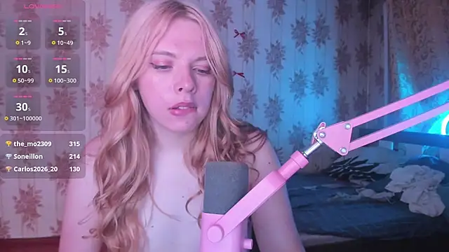 Cutie_Bambi Live Web Cam Show