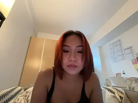 misscutee live cam on StripChat