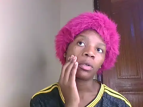 natajieve (F teen) - shower show