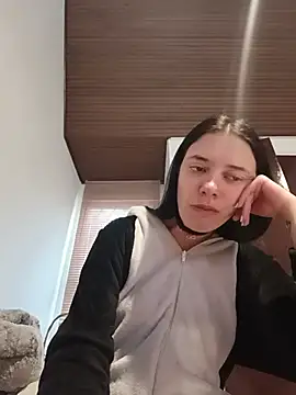Isabella_21x webcam