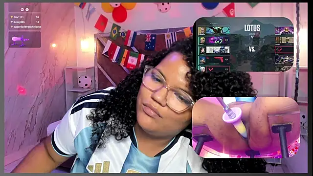MhiaRey webcam