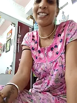 Sexy-Kajal2 webcam