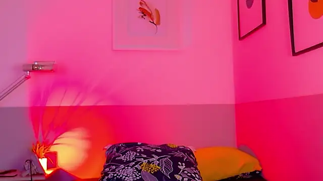 drooling4daddy - Drooling4daddy's free webcam - UK Sex Cams