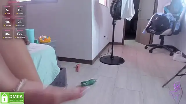 Michell_evans webcam