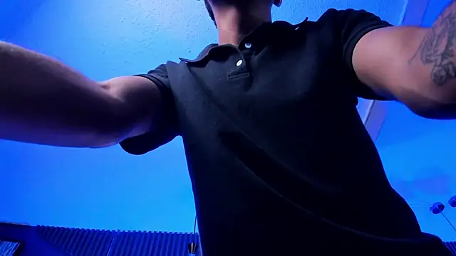 Boss_Domiinator webcam