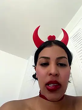 Valerie-S webcam