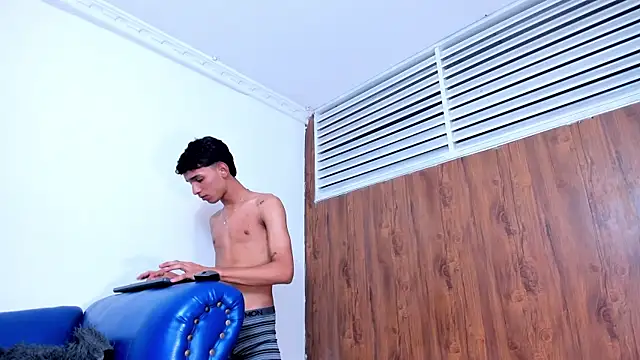 Joseph18_ webcam