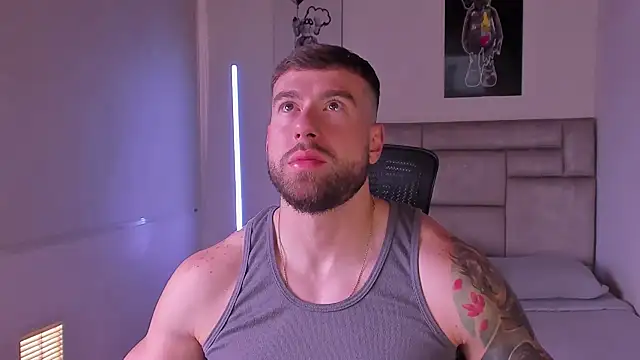 paul_rogerr webcam