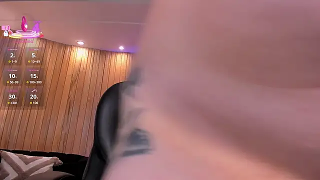 SarahRhodes_ webcam