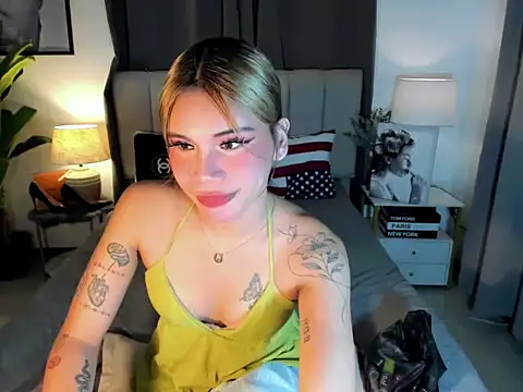 SiennaBlair webcam