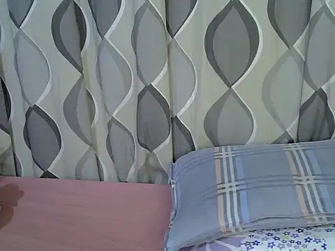 cute_gee5 webcam