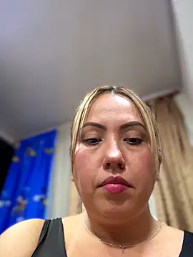 violeta-25_ - VIOLETA-25_'s free webcam - UK Sex Cams