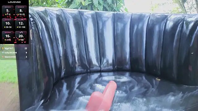Lunaluxe1001 live cam on StripChat