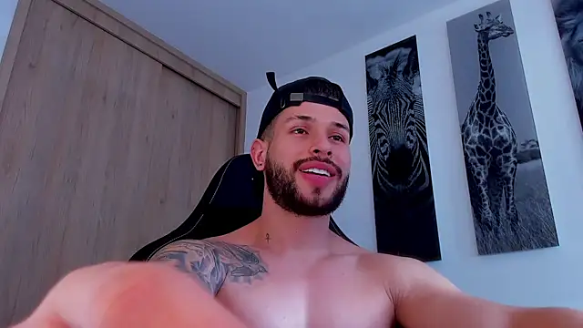 Santos_ramirez1 live cam on StripChat